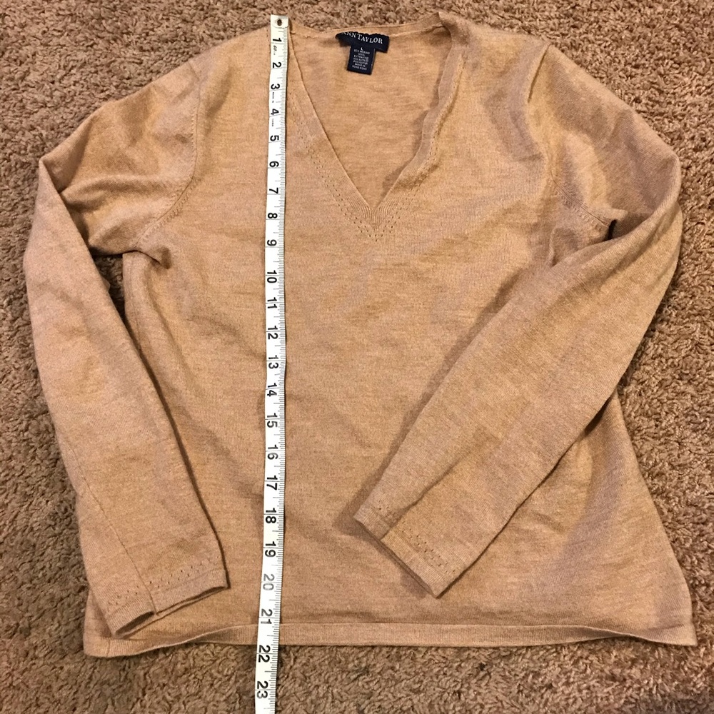 Ann Taylor merino wool sweater - Picture 5 of 6